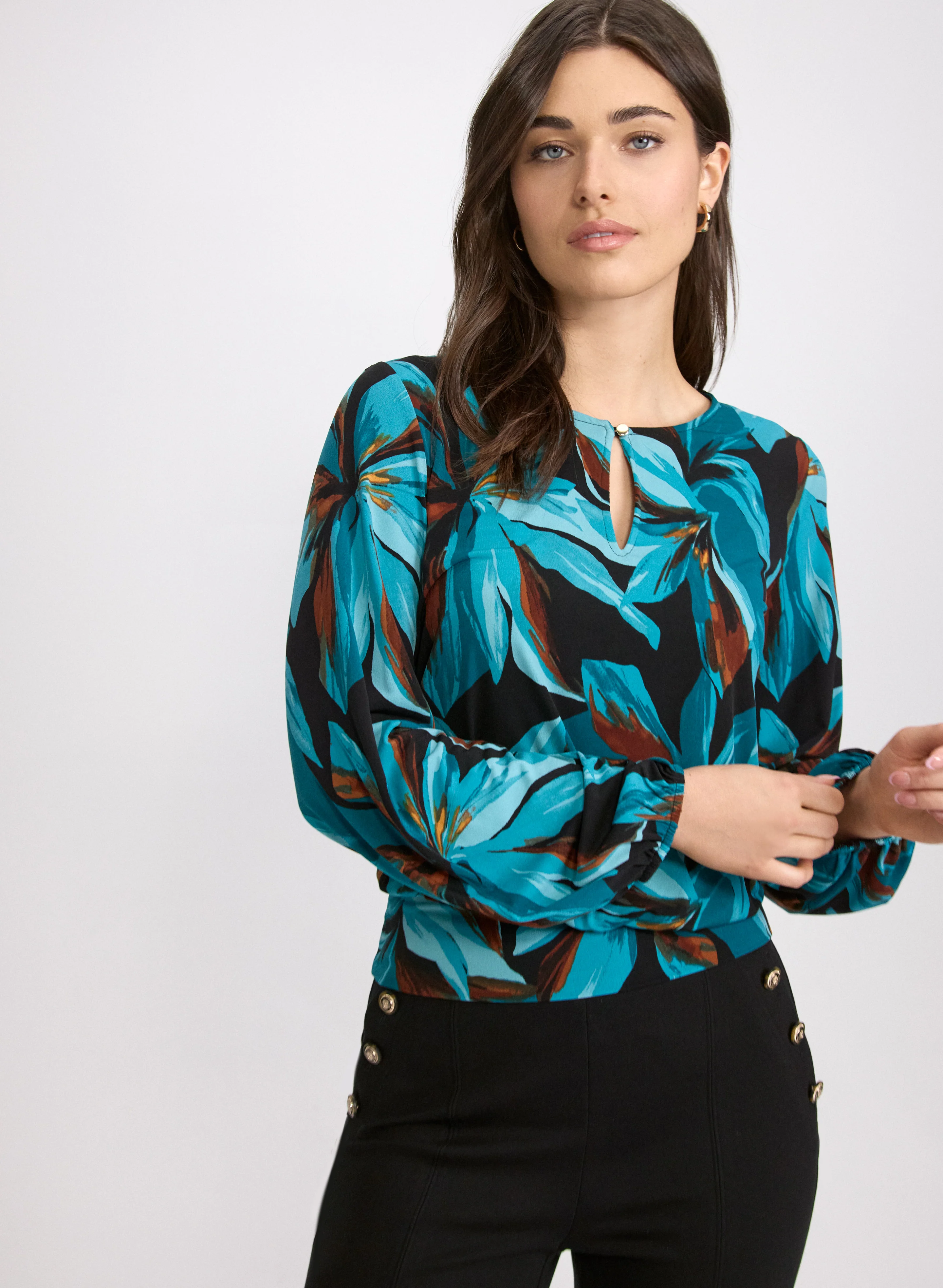 Floral Keyhole Top