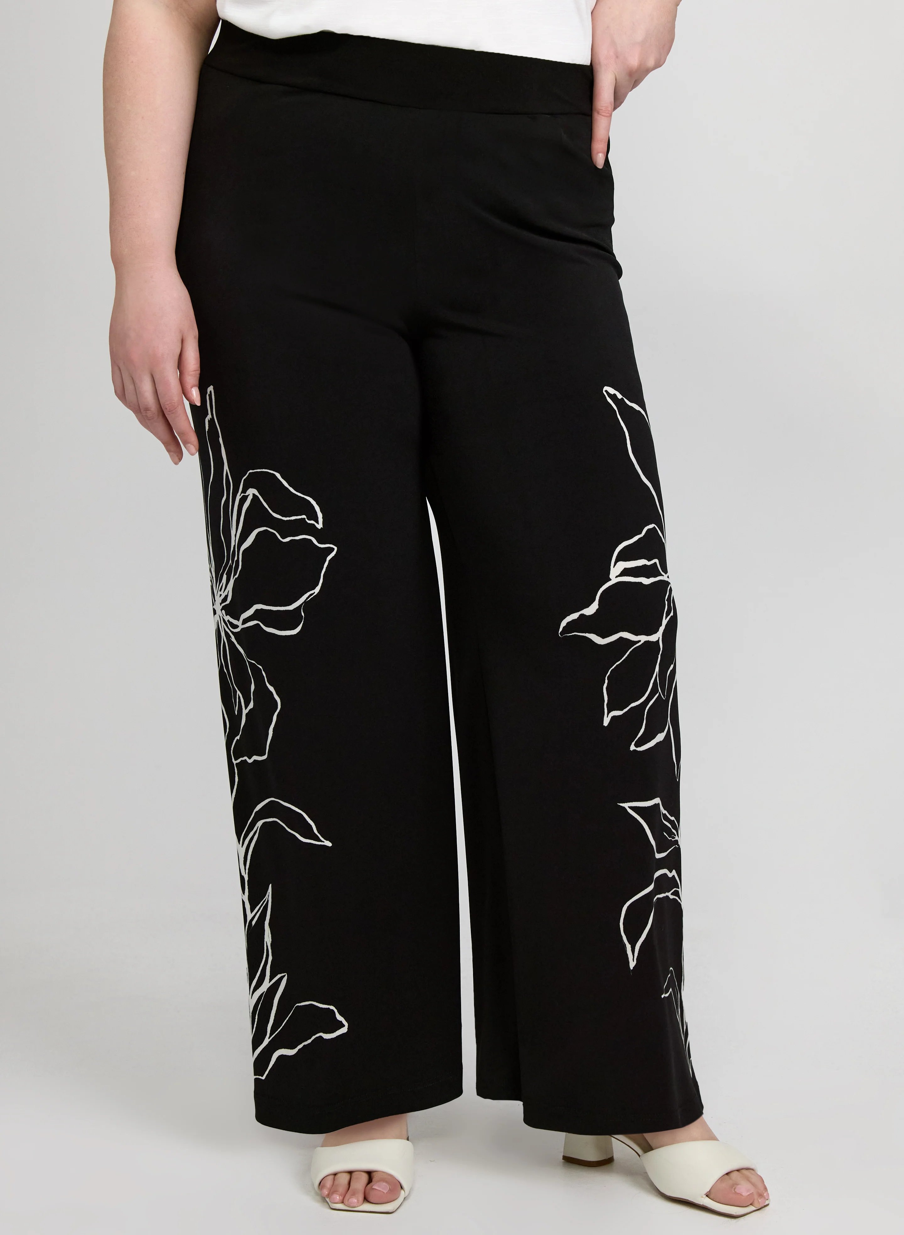 Floral Placement Print Pants