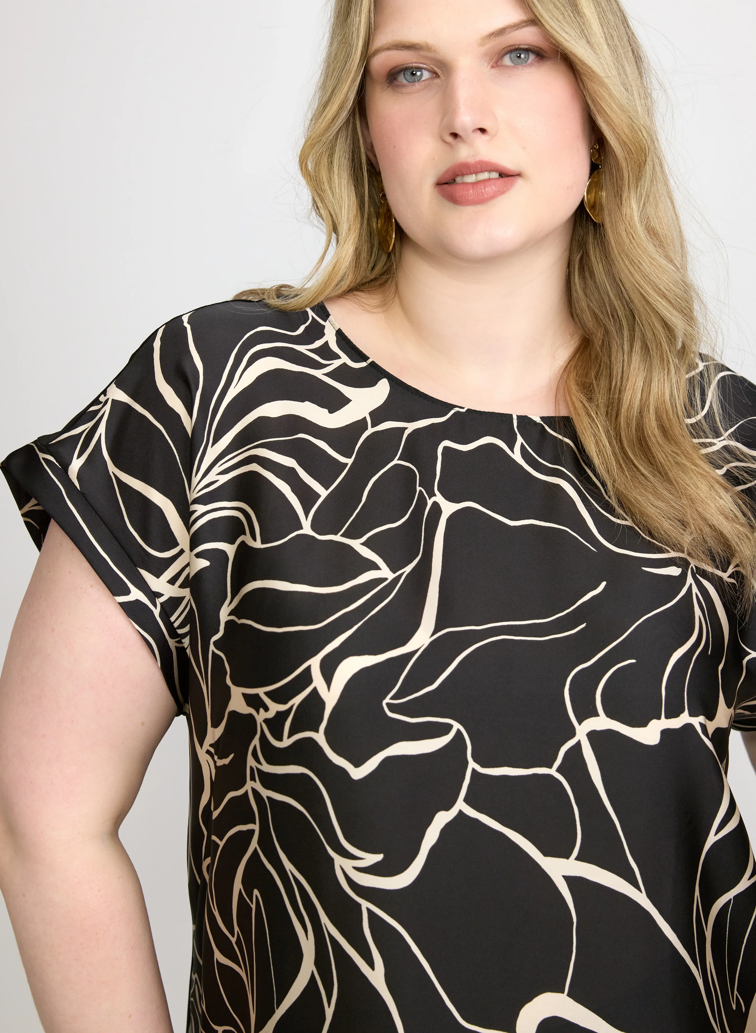 Floral Print Short Sleeve Top - Image 2