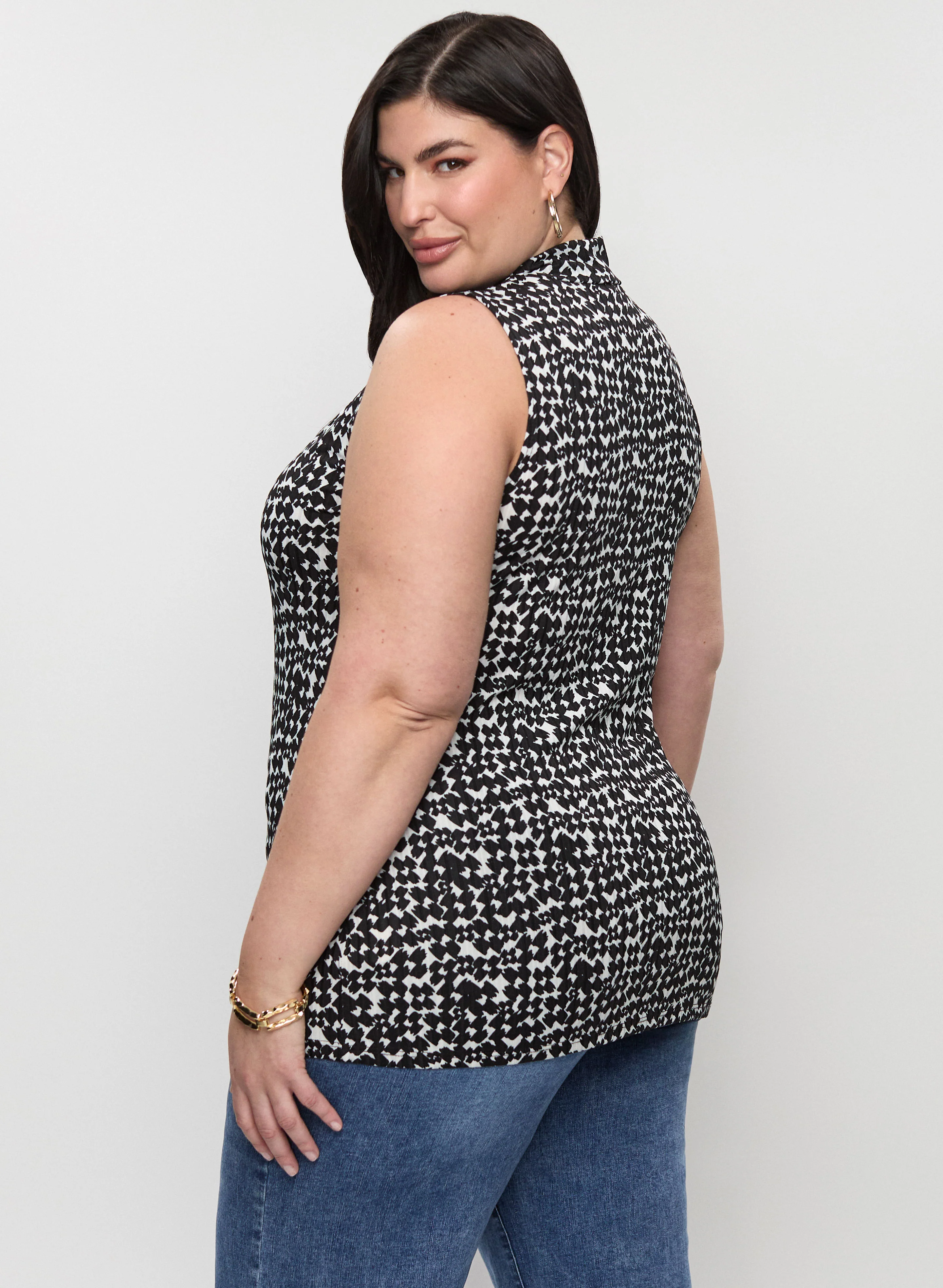 Geometric Pattern Mock Neck Top - Image 4