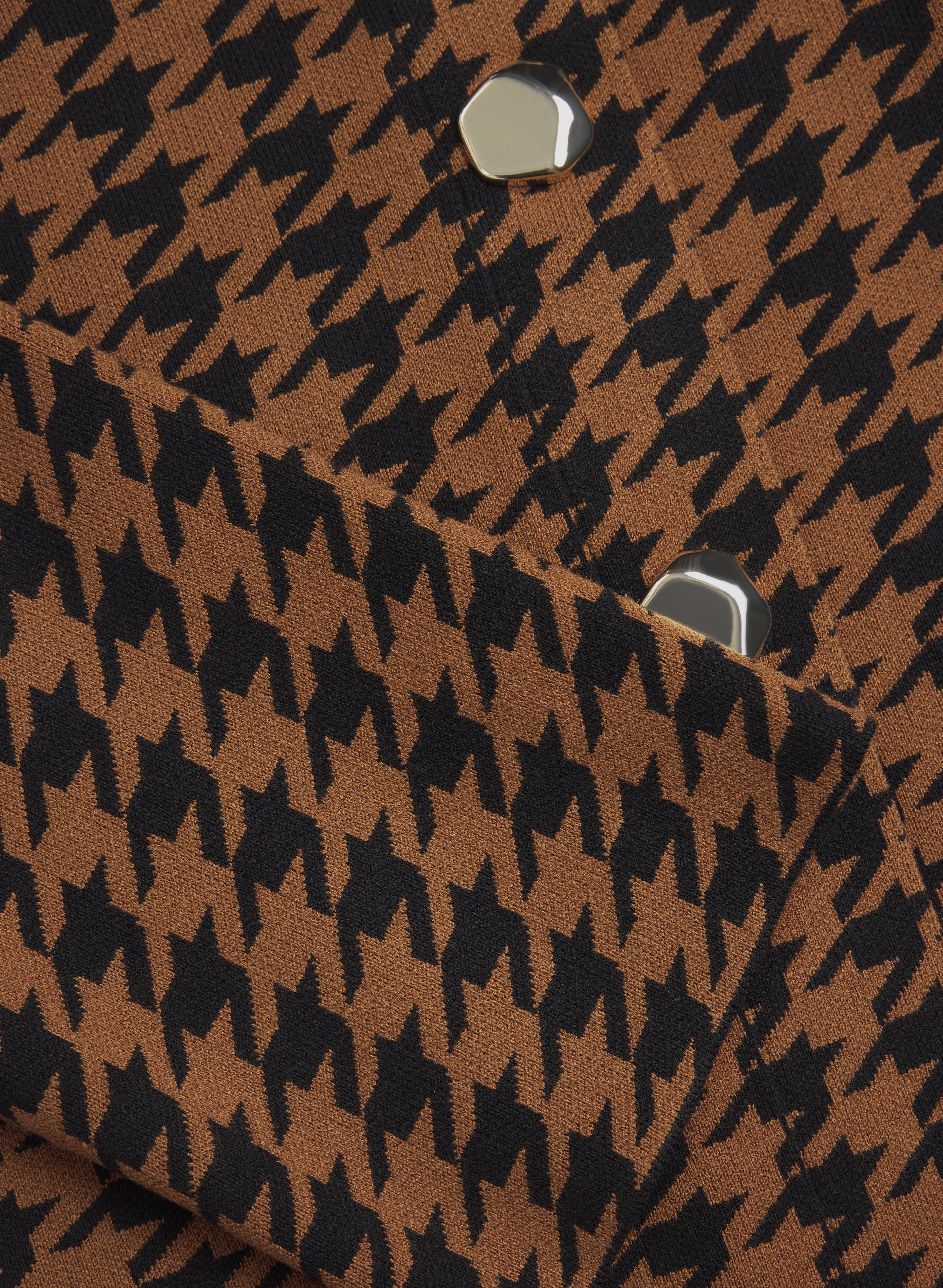 Houndstooth Button Cardigan - Image 7