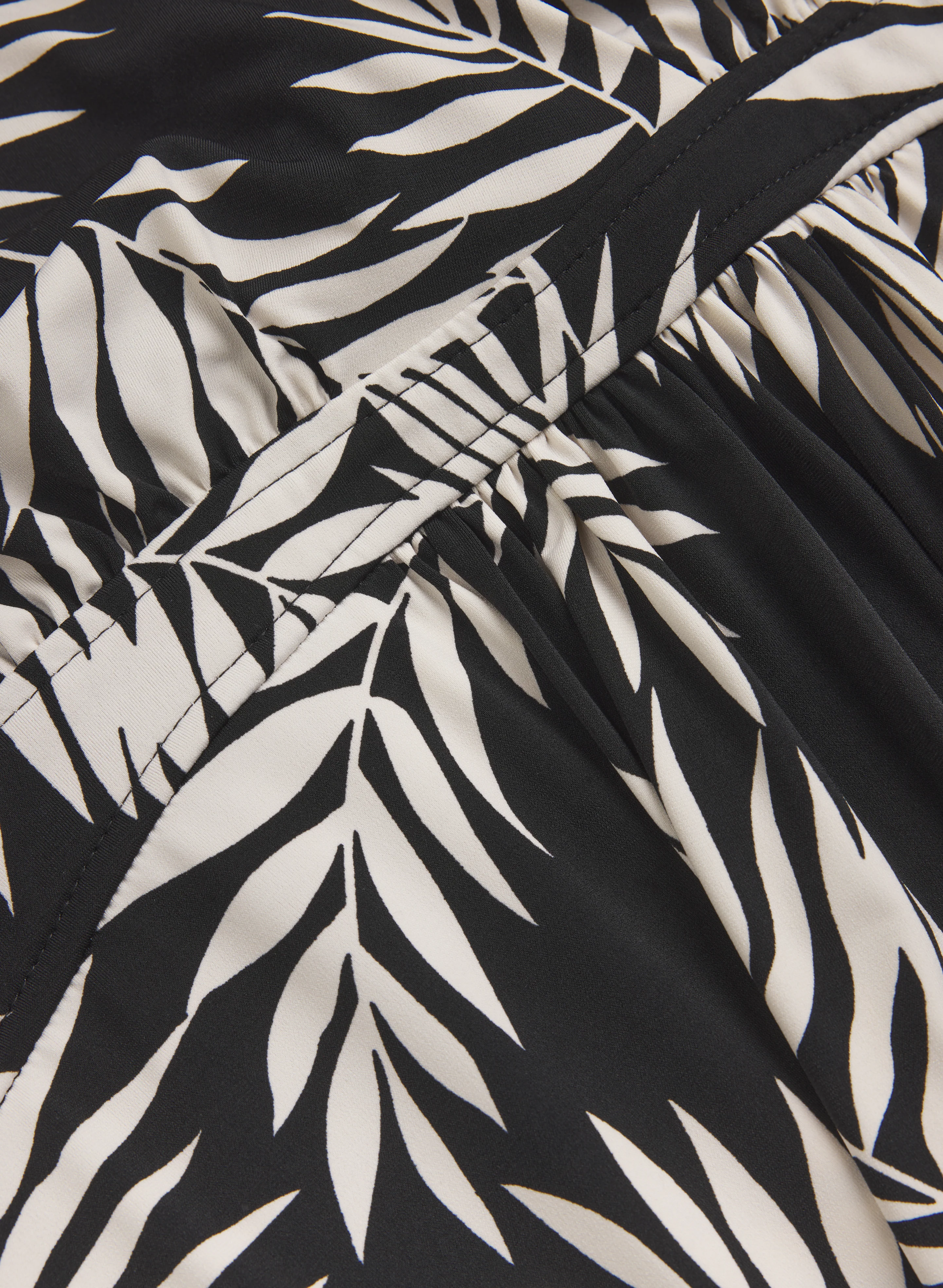 Leaf Print Maxi Dress - Image 6