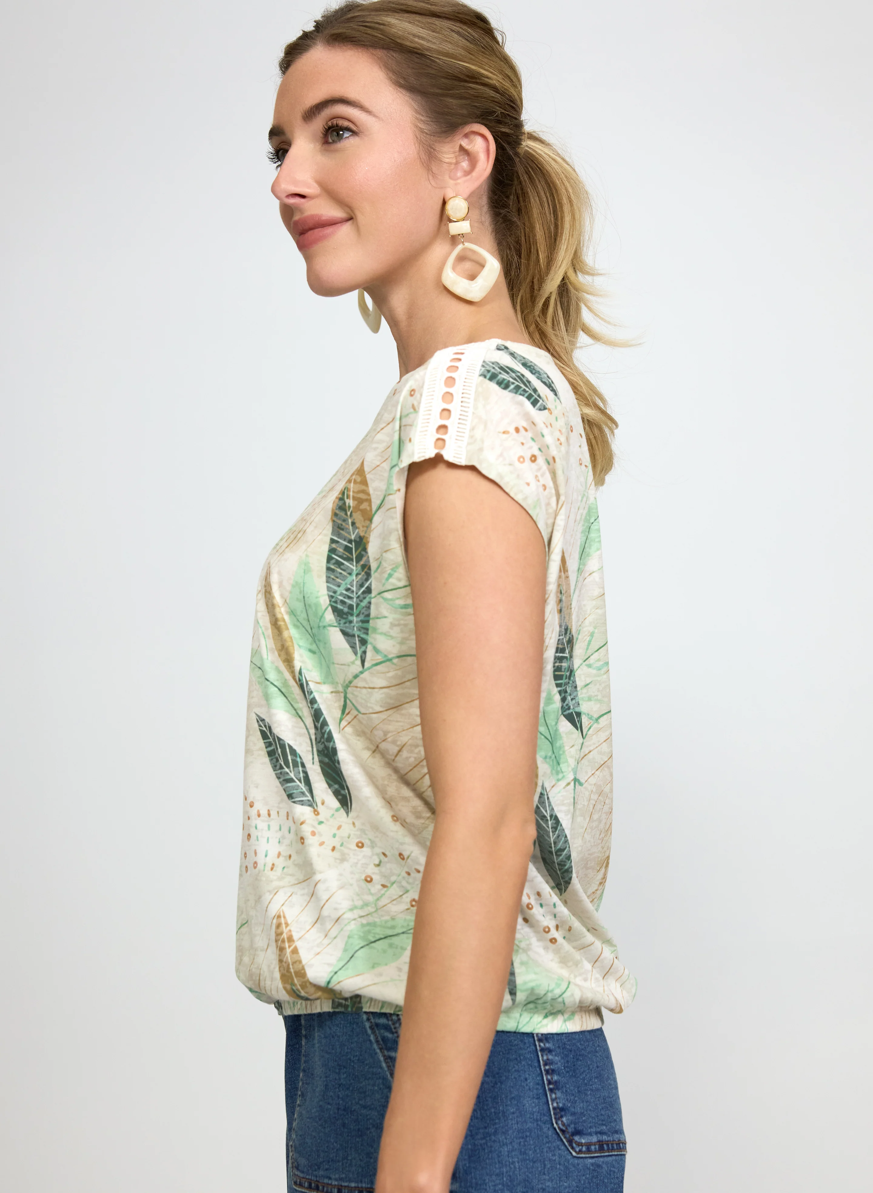 Leaf Print T-Shirt - Image 5