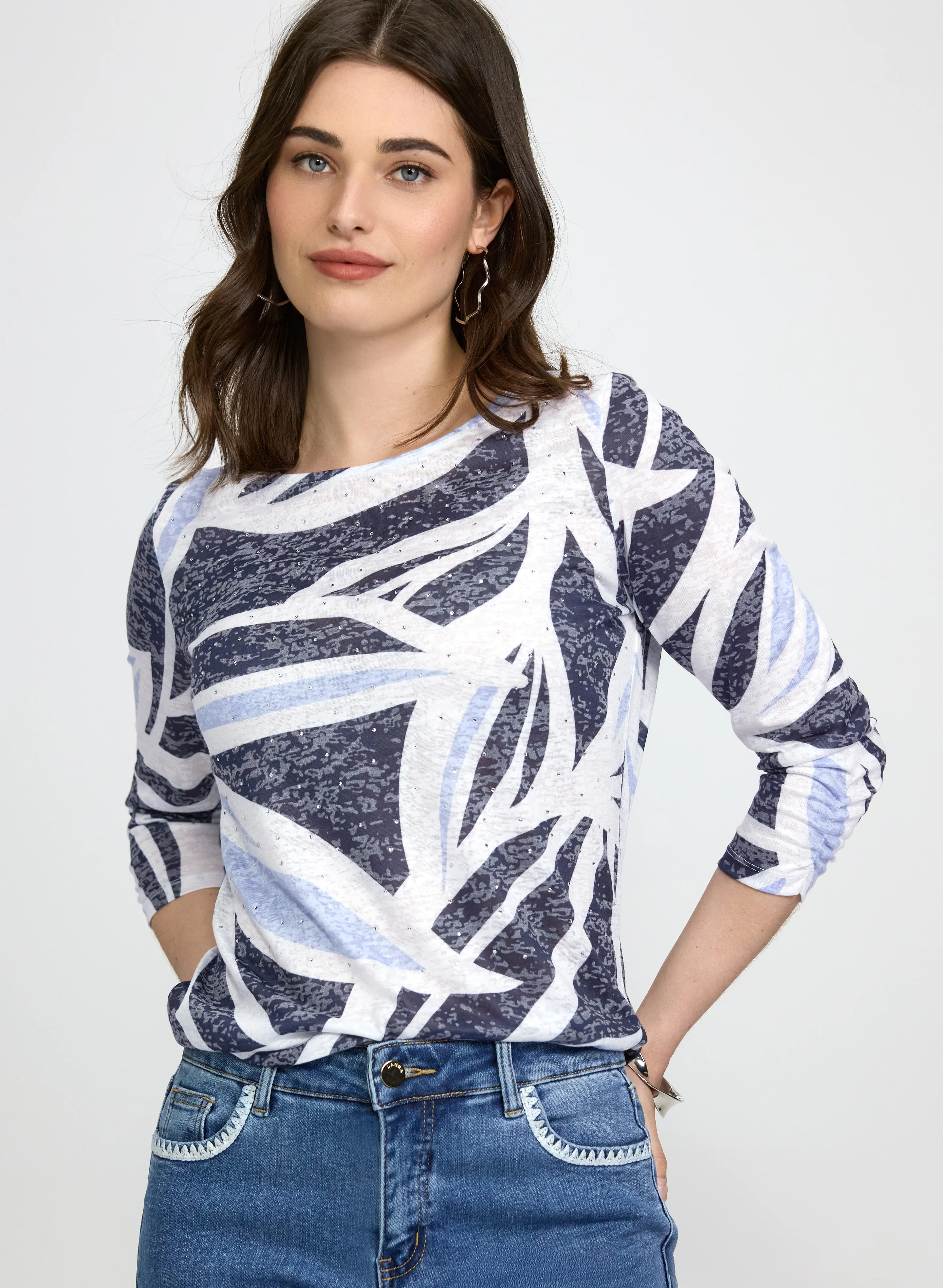 Embellished Leaf Print T-Shirt