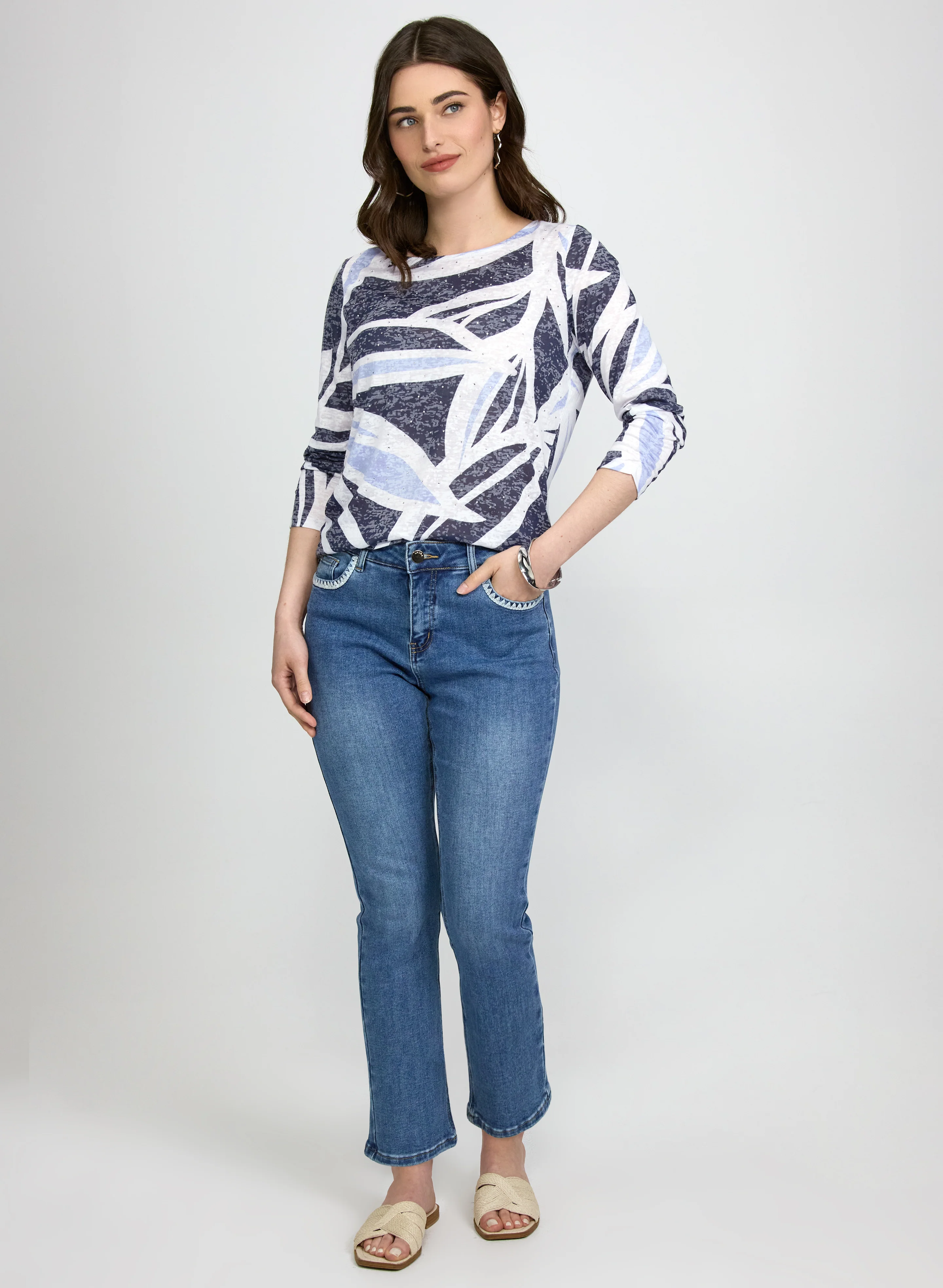 Embellished Leaf Print T-Shirt - Image 3