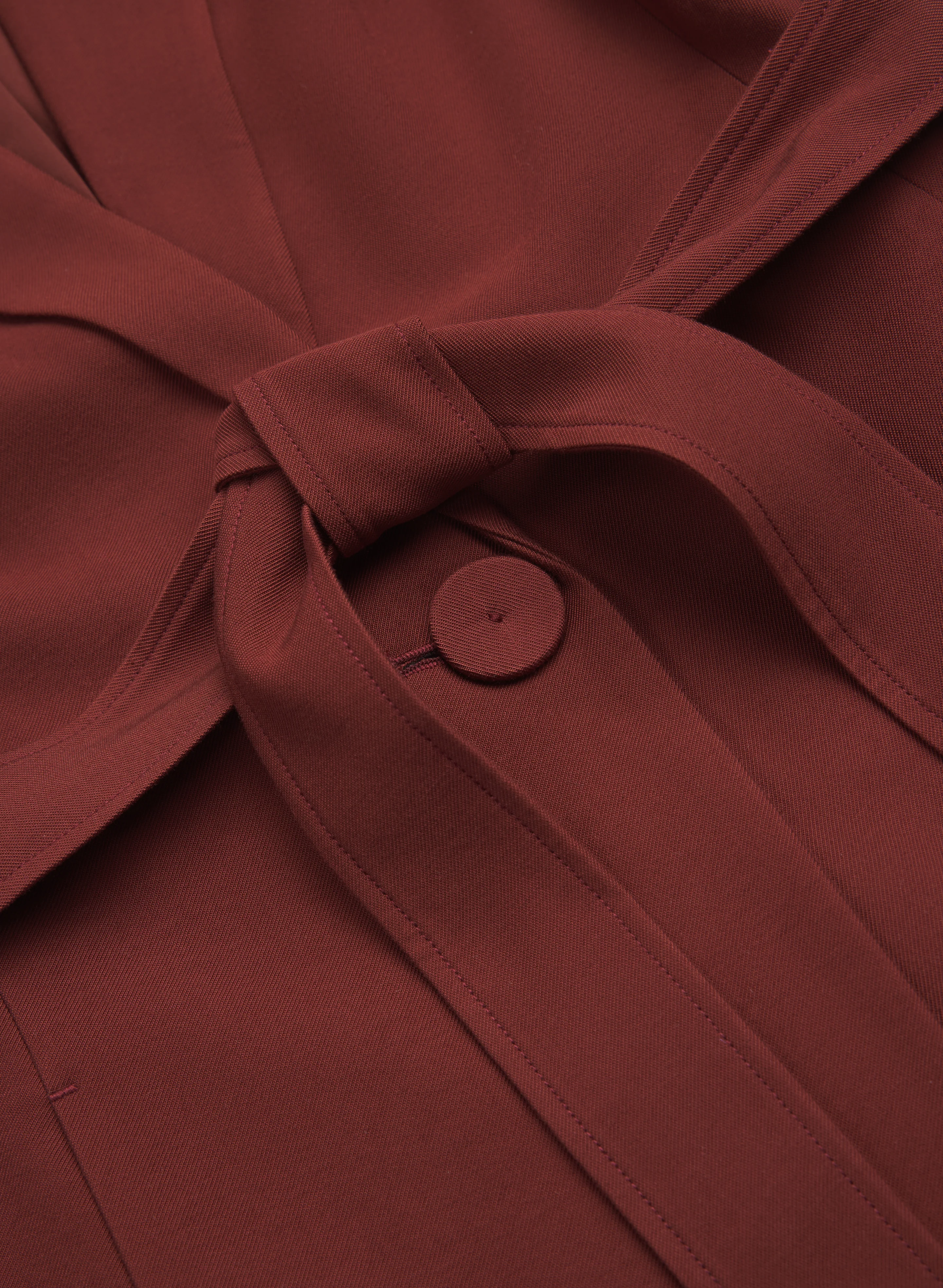 Notched Lapel Belted Vest - Image 9