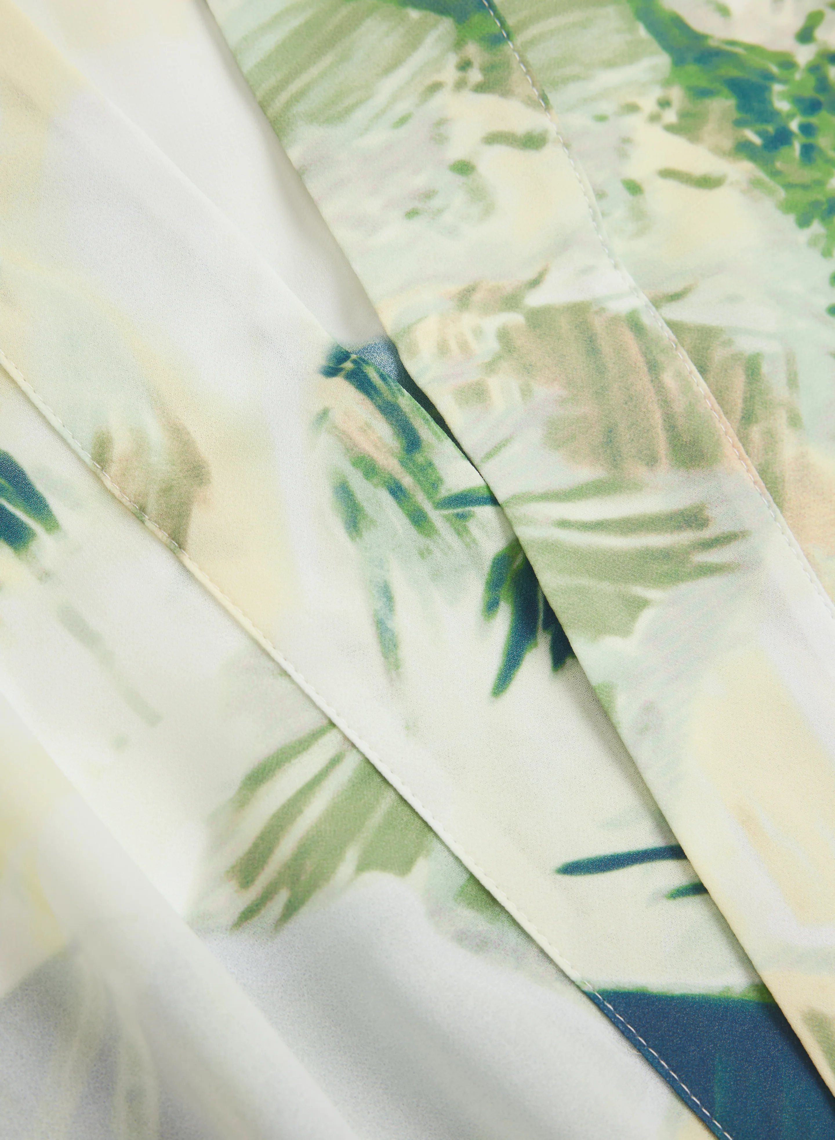 Palm Print Open Front Blouse - Image 7