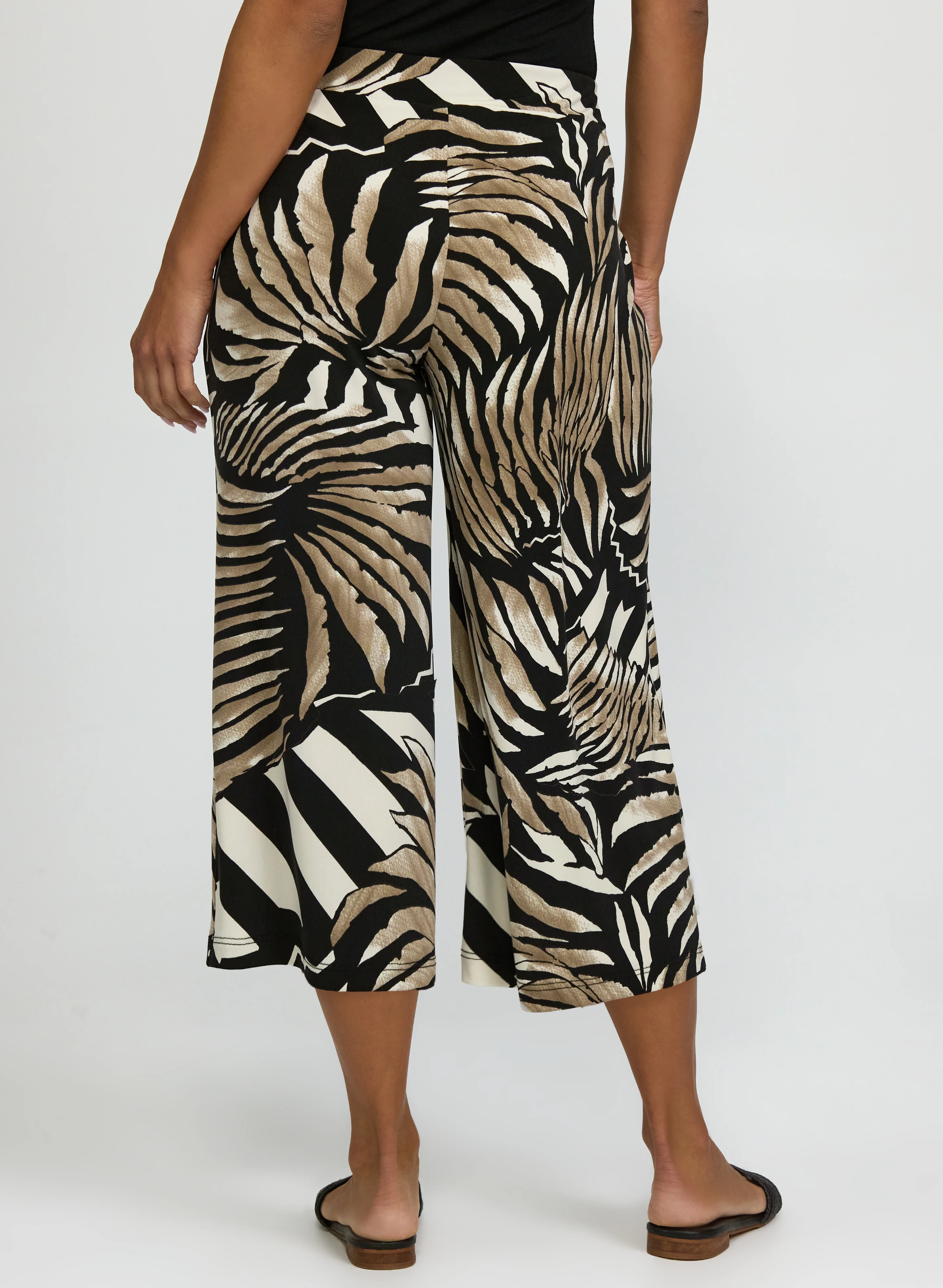 Palm Leaf Capris - Image 2