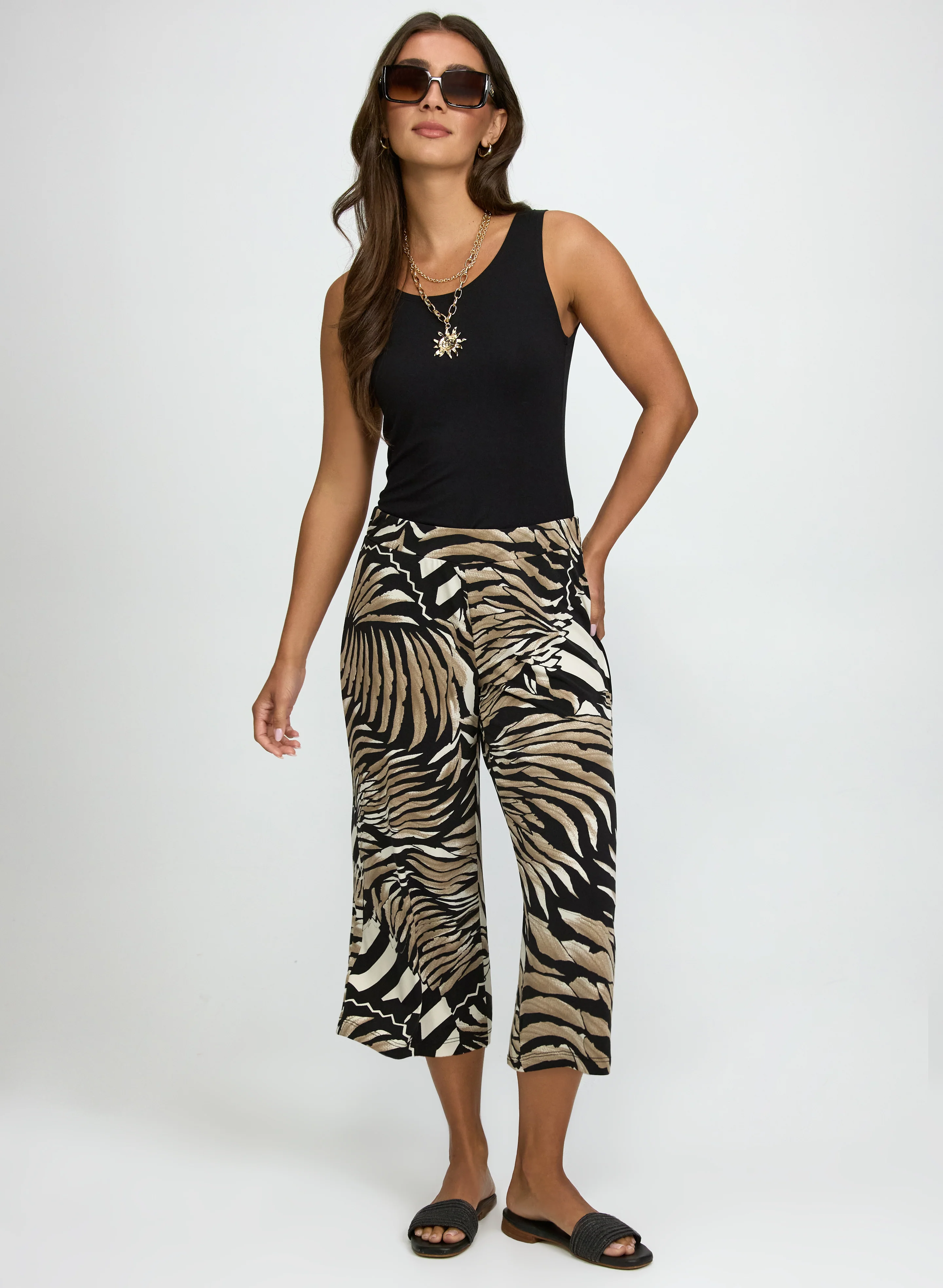 Palm Leaf Capris - Image 3