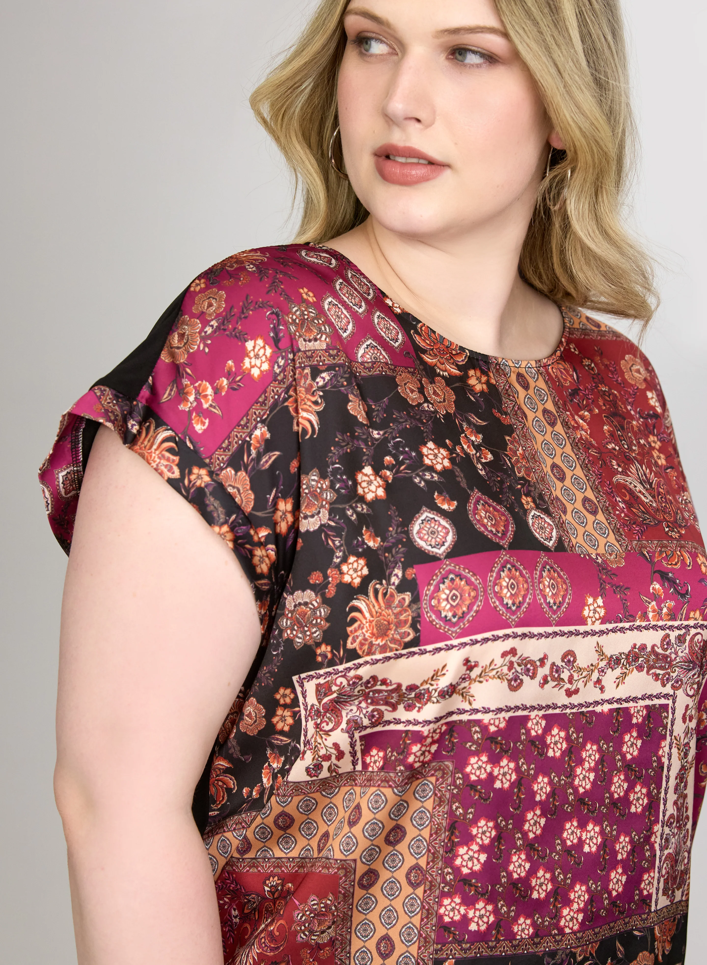Patchwork Front Short Sleeve Top - Image 2