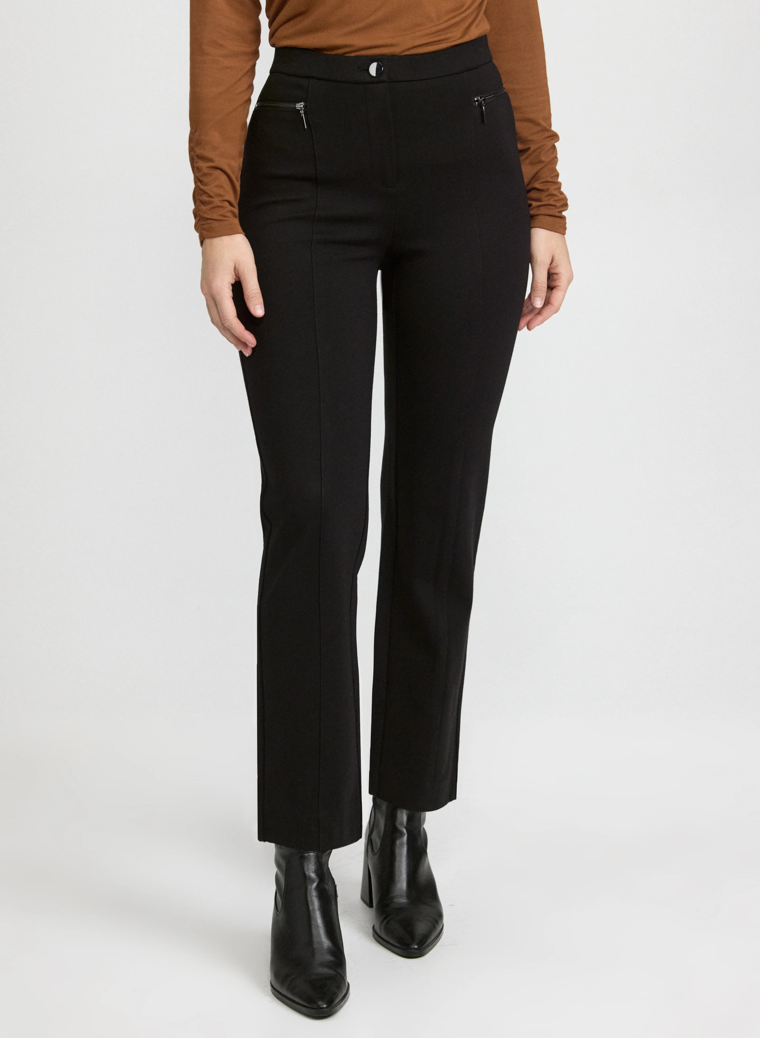 Mia Straight-Leg Pants - Short