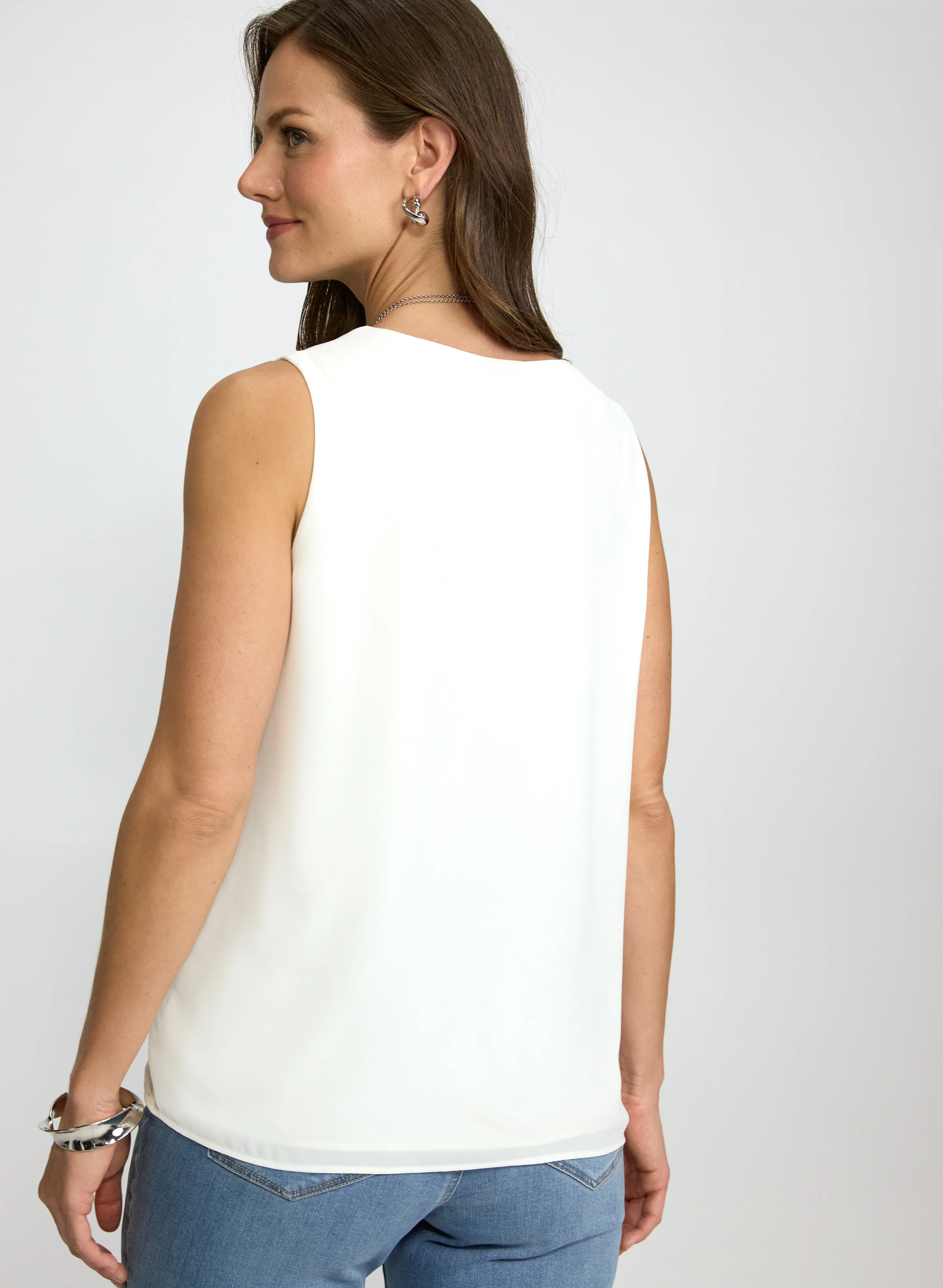 Sleeveless Crepe Blouse - Image 4
