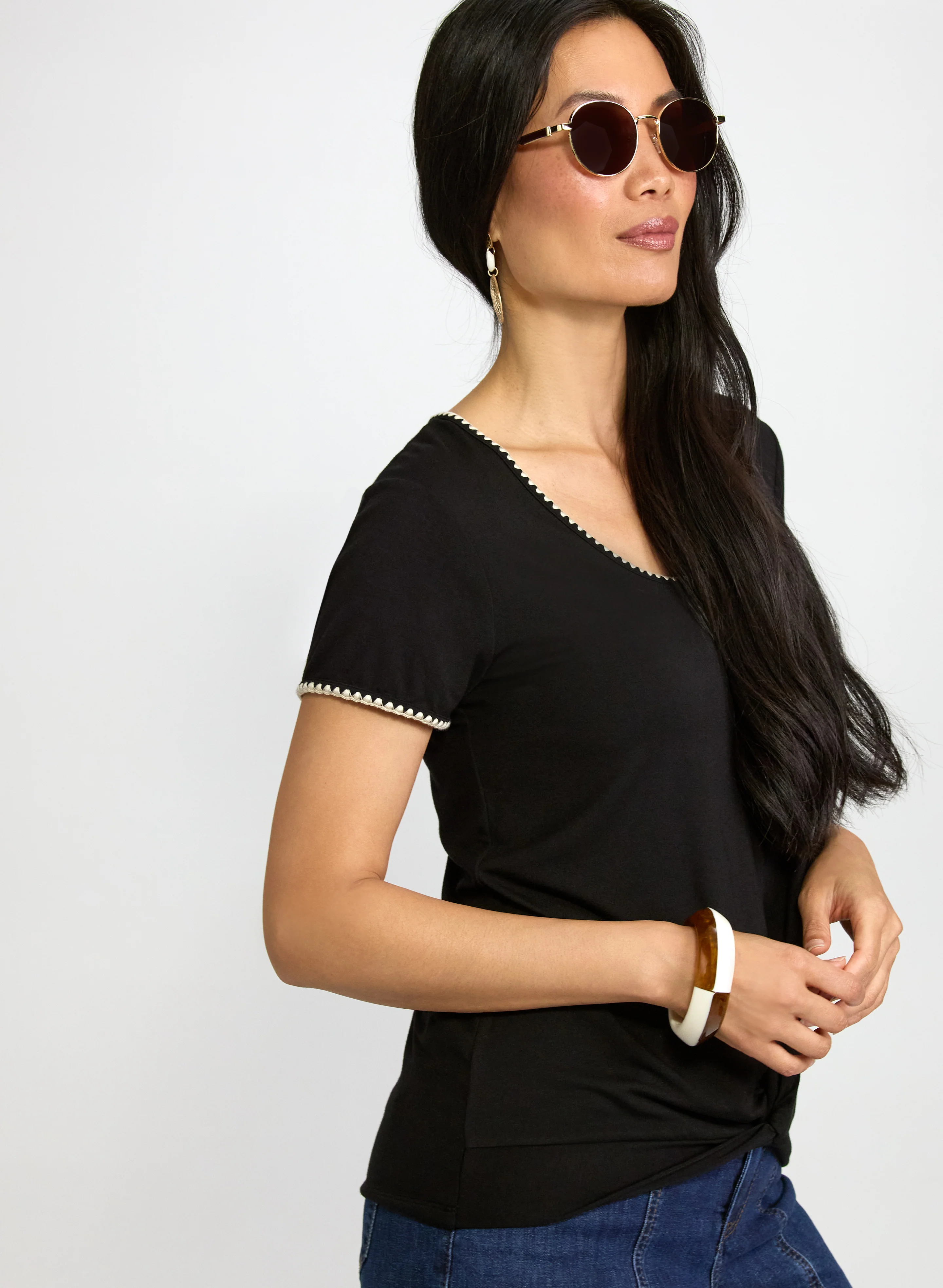 Stitch Trim Scoop Neck T-Shirt - Image 2